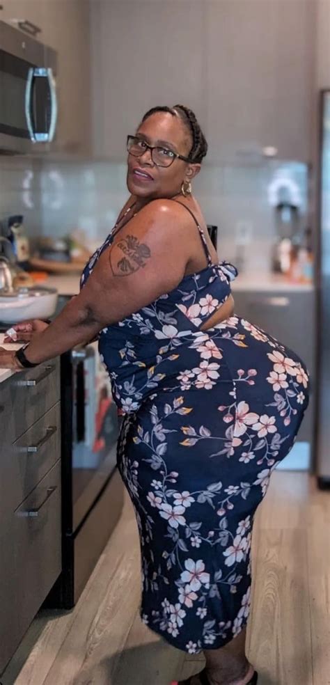 ebony mature booty|[Mature Content] r/BountifulBlackGranny on Reddit: